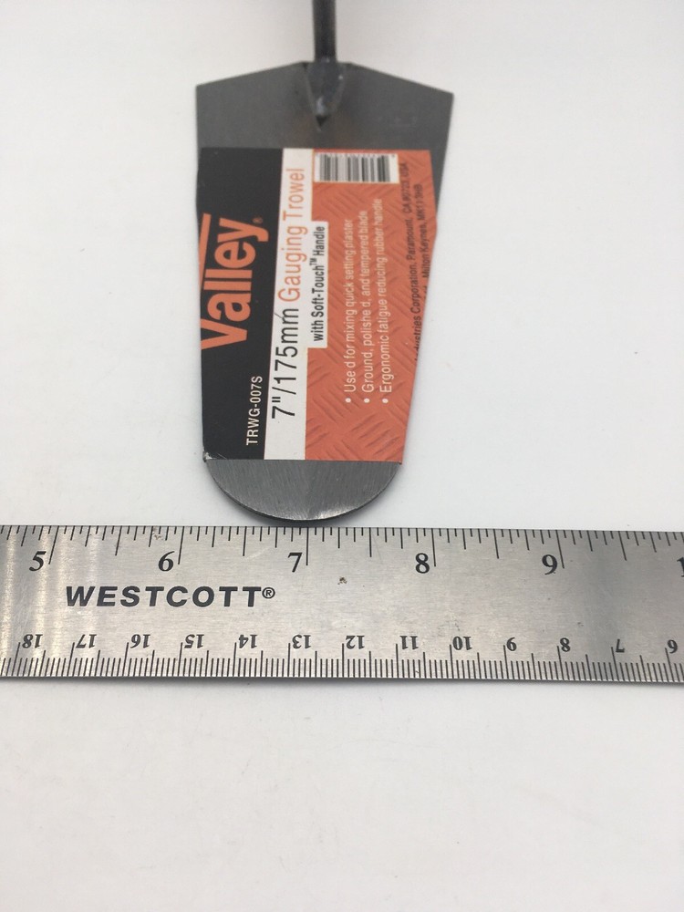 7” Gauging Trowel Soft-Touch Plastic Handle