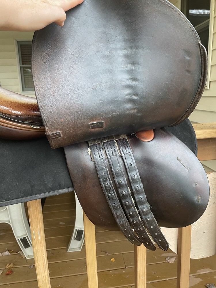 17” Crosby Prix Des Nations Jumping/CC Saddle