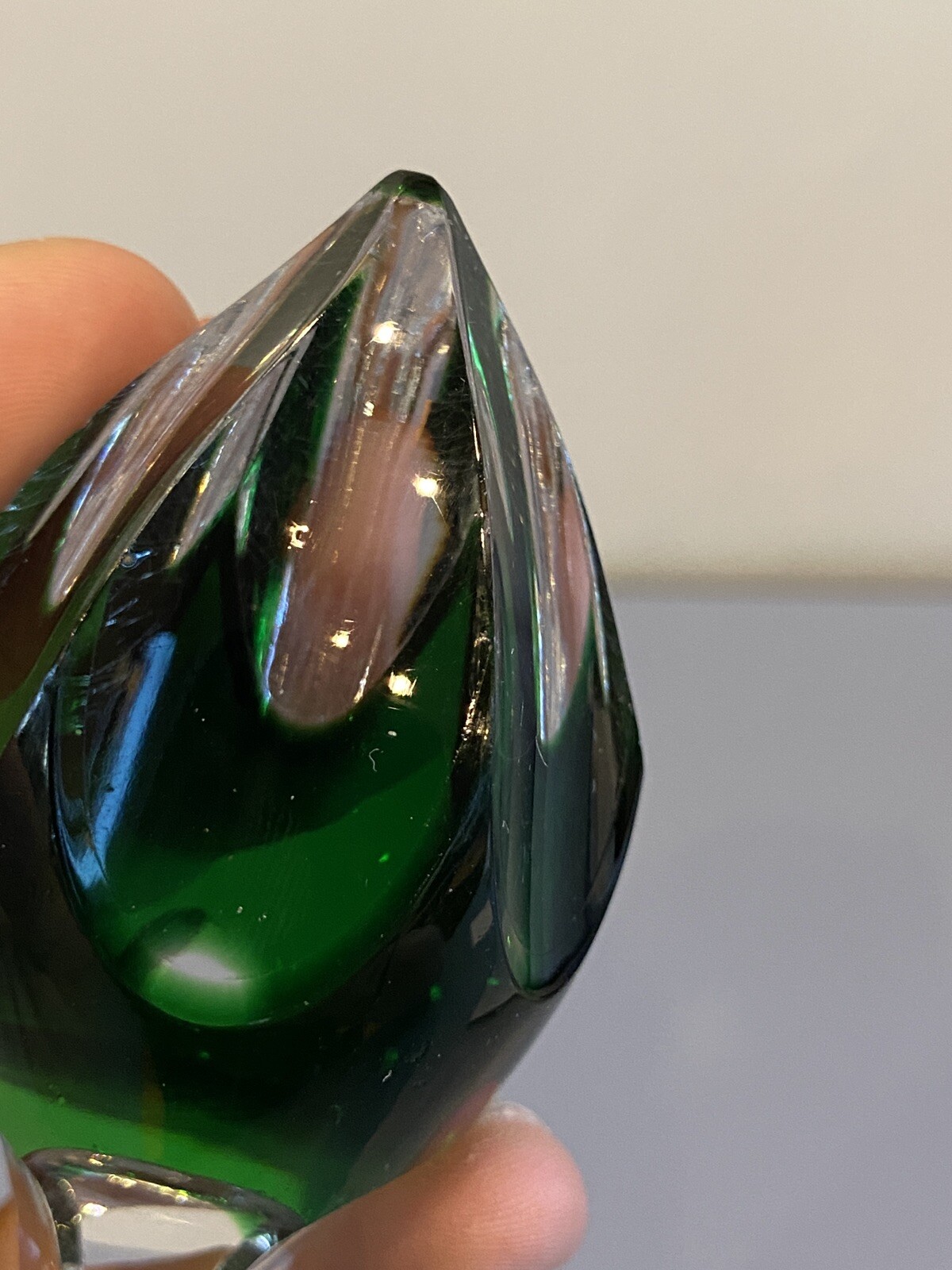 STUNNING VTG Emerald Green Cut To Clear Crystal Decanter W/Stopper 15.25"H