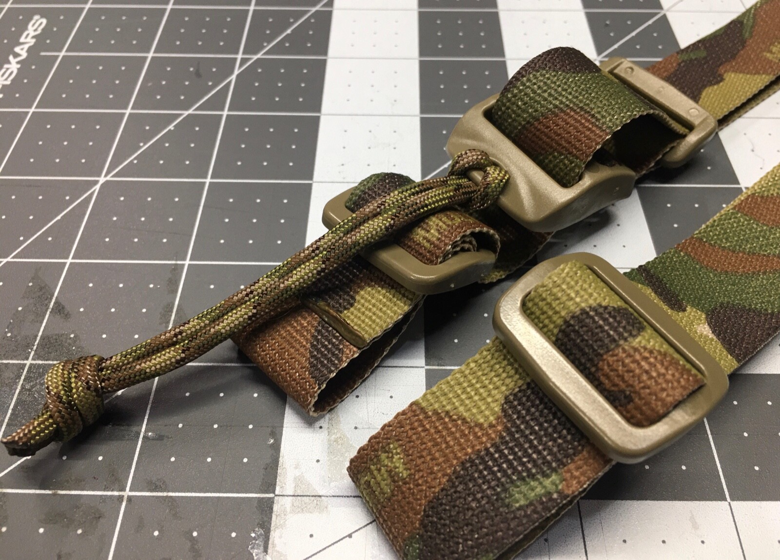 LIVESOUTSIDE.COM MultiCam Camo 2 Point Quick Adjust Sling Tactical US Made Nice!