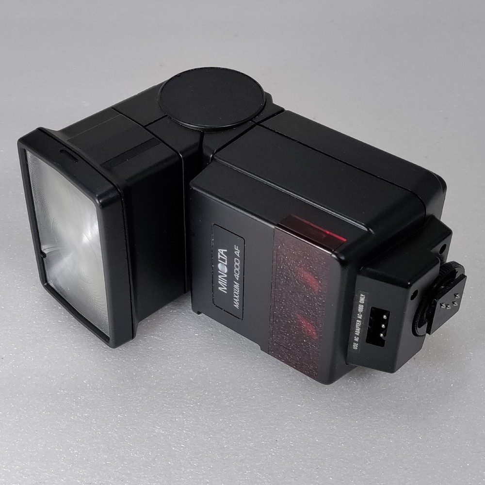 Minolta Program 4000 AF Shoe Mount Flash for Konica Minolta No Battery Cover