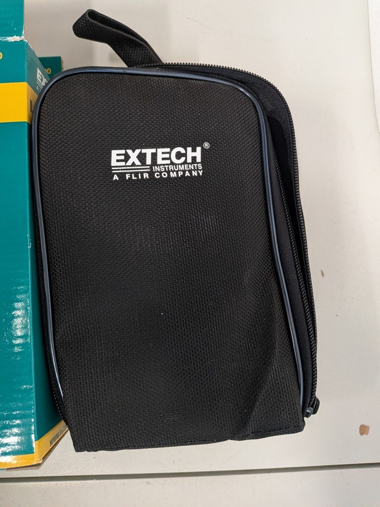 Extech LT300 Light Meter With Backlight Excellent Condition + Case + Manual