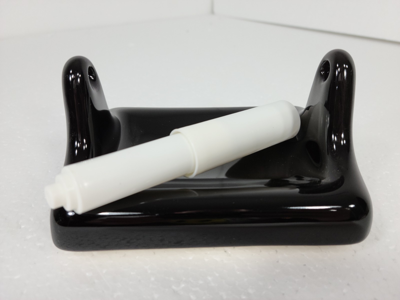 Black Ceramic TP Holder Toilet Paper Porcelain Mid Century Modern Vintage Retro