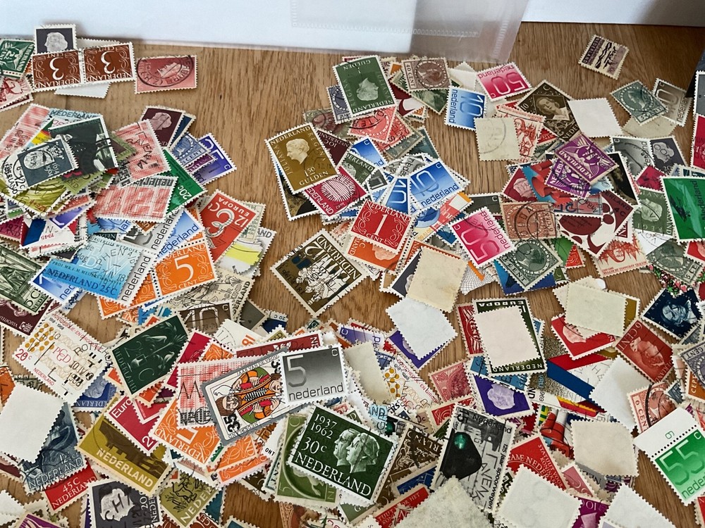 Large collection Netherlands off paper stamps in folder B34