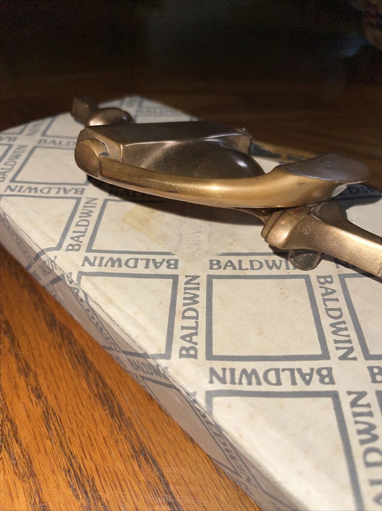 BALDWIN BRASS DOOR KNOCKER (A)