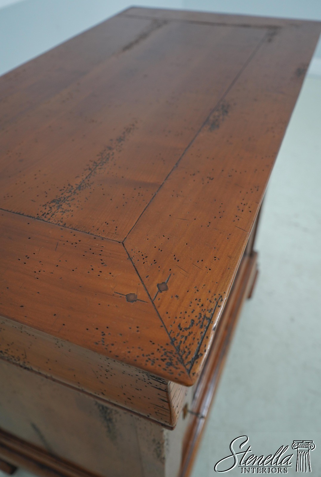 L61269: Italian Continental Style Distressed Finish Cabinet