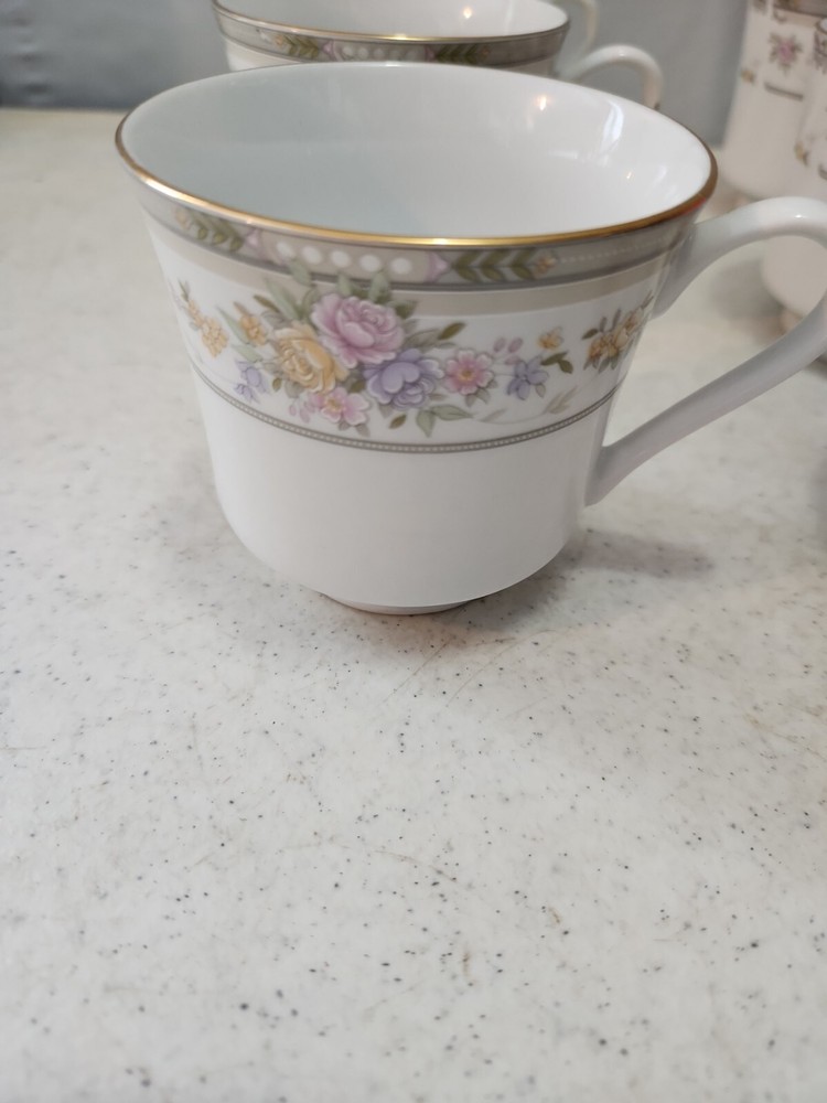 6 Farberware Exel "South Hampton" Cups