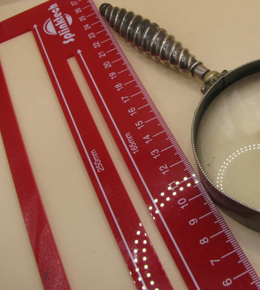 Birmingham Hallmarked Sterling Silver Sherlock Homes Style Magnifying Glass Lens