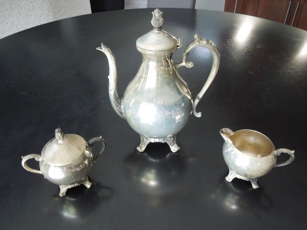 FB Rogers Silver Co. Tea Set Silver Plated Teapot , Cream & Sugar With Lid