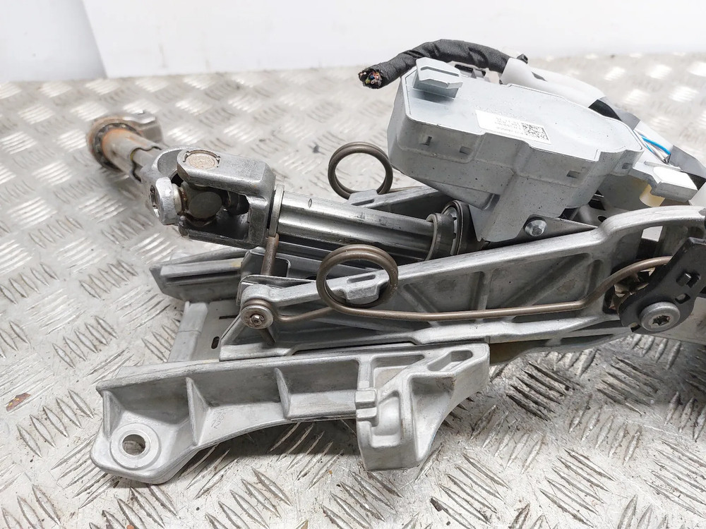 VOLVO V40 ADJUSTABLE STEERING COLUMN 2016 31429461