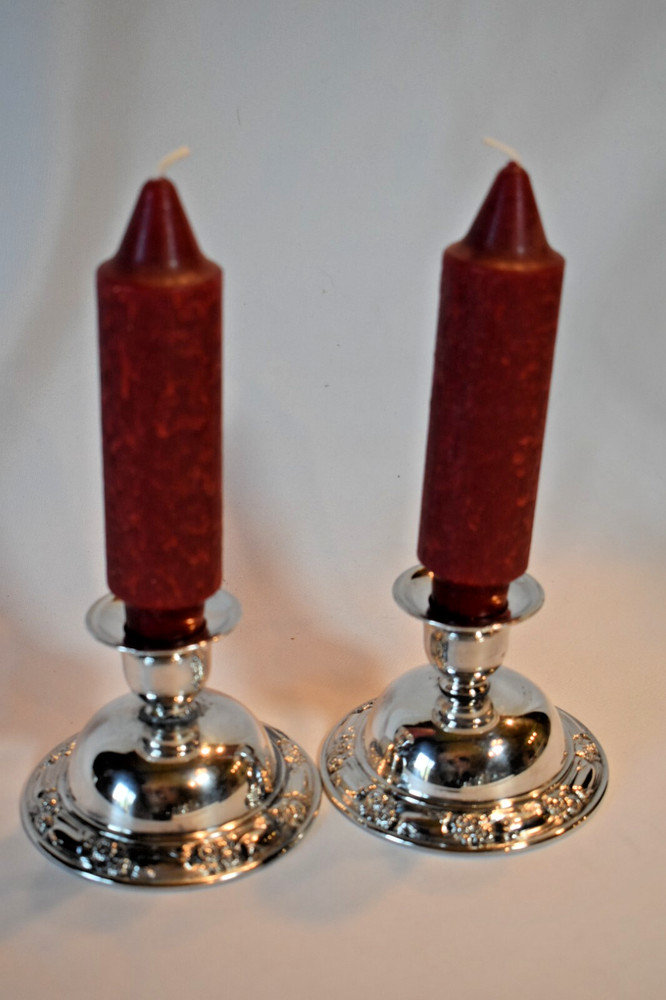 William A. Rogers by Oneida Ltd Silversmith Silver Candleholders - 2