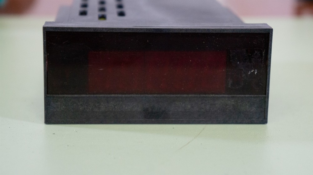 Weston M-2470 Panel Meter