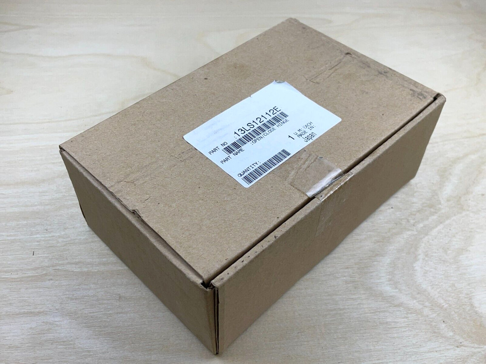 Konica 13LS12112E Open / Close Hinge
