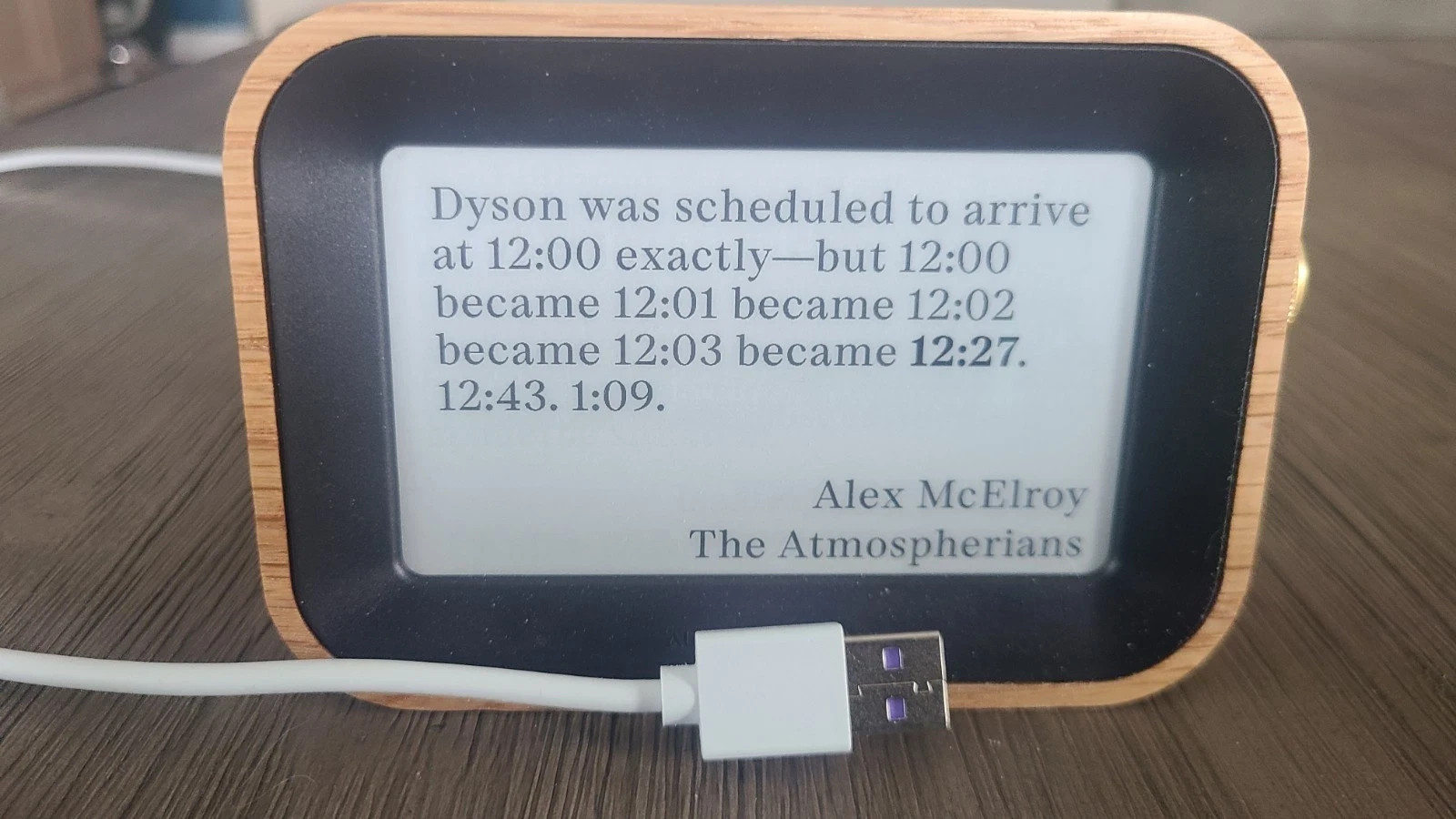 Author Clock Vol 1 Wood Finish E-ink Screen Displays Time in Literary Quotes