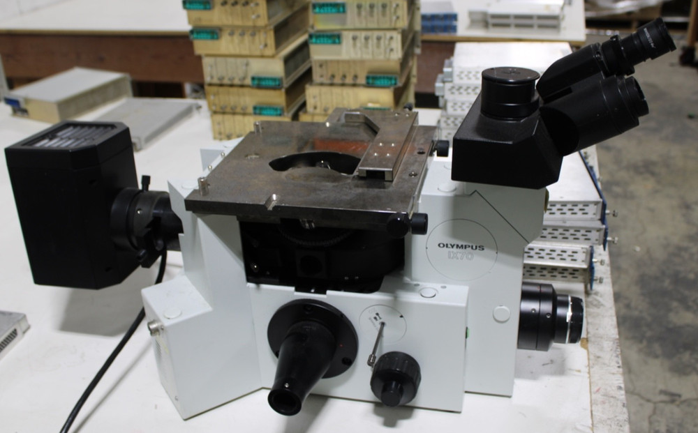 Olympus IX70 Inverted Fluorescence Microscope