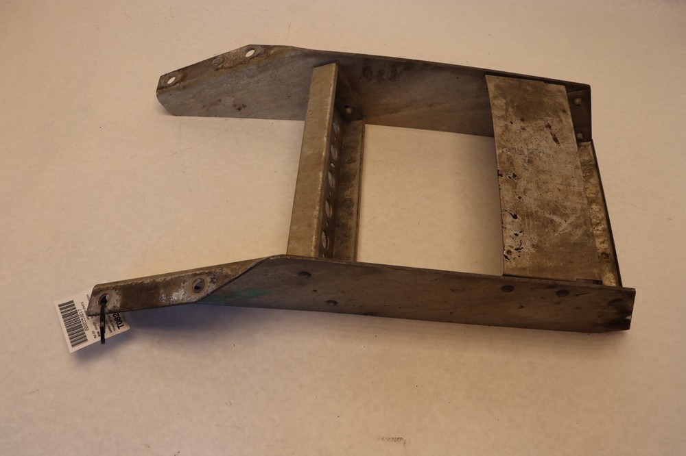 2013-2024 KENWORTH T680 CONSTRUCTI FRAME STEP PLATE PANEL A82-1011-1 OEM