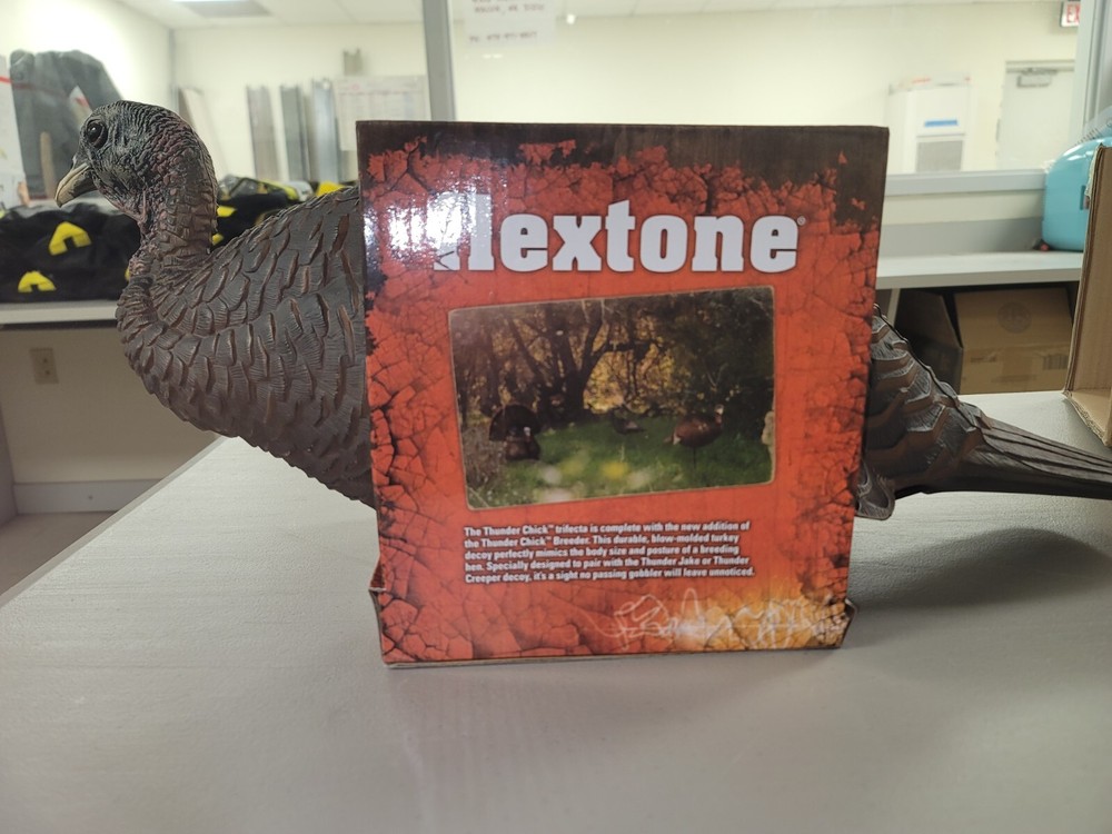 Flextone, FLXDY331, Thunder Chicken Breeder Decoy