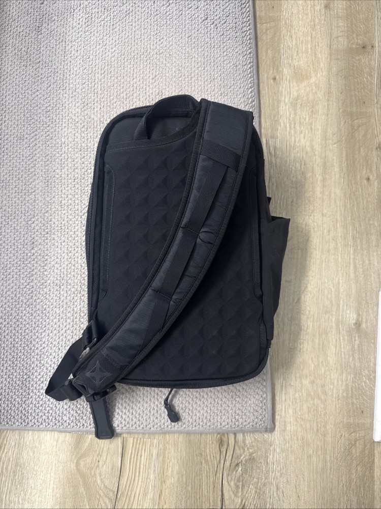 Vertx Transit Sling 3.0 Bag (Black)