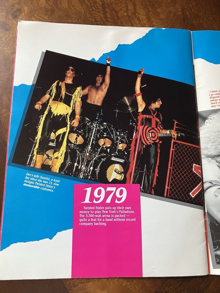 Twisted Sister Metal Mania Magazine / Book. Nice Condition.