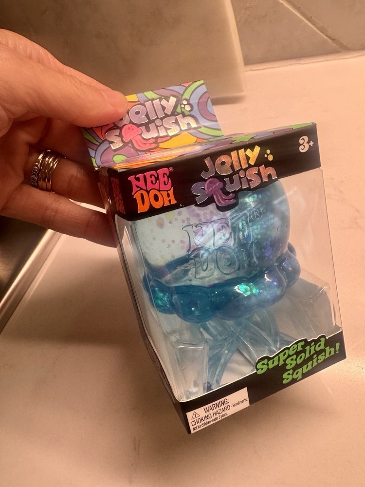 Blue Jellyfish Needoh