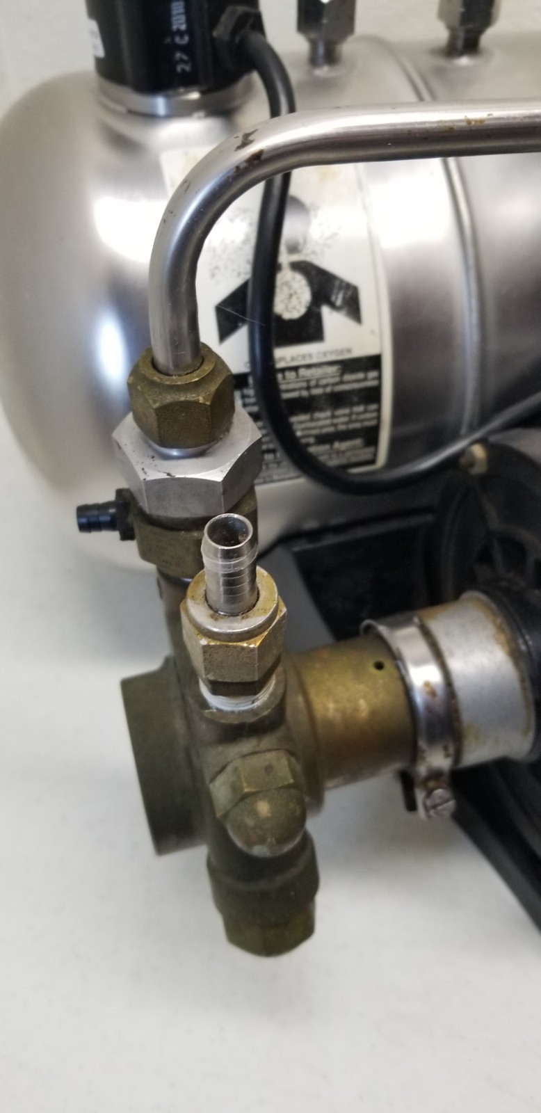 McCann E400397 Big Mac Carbonator Soda Fountain Pump 41568 Beverage System CO2 1