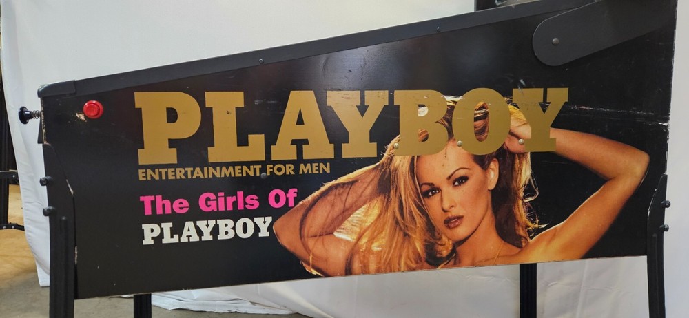 PLAYBOY Pinball Machine - Stern 2002 - 2006