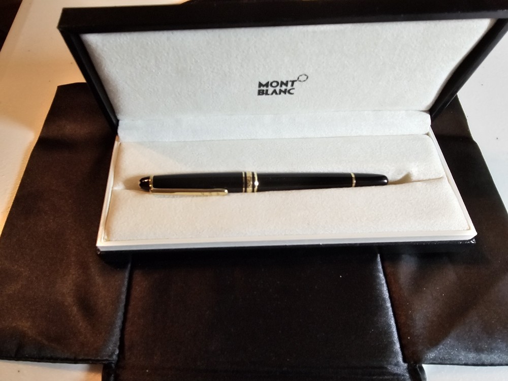MONTBLANC PEN