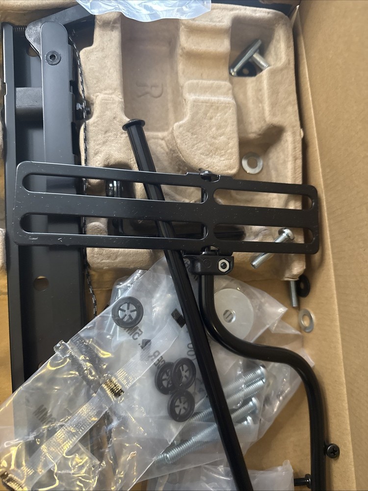 Rocketfish RF-SBM102 Soundbar Mount