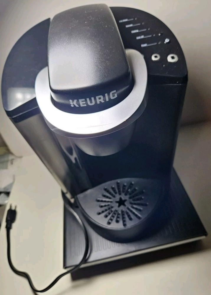 Keurig K Supreme Single Serve K-Cup Coffee Maker + MINDREADER POD DRAWER