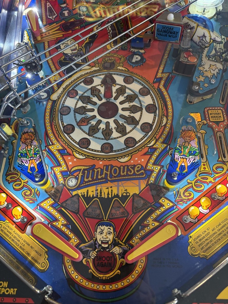 WILLIAMS FUNHOUSE PINBALL MACHINE RESTORED