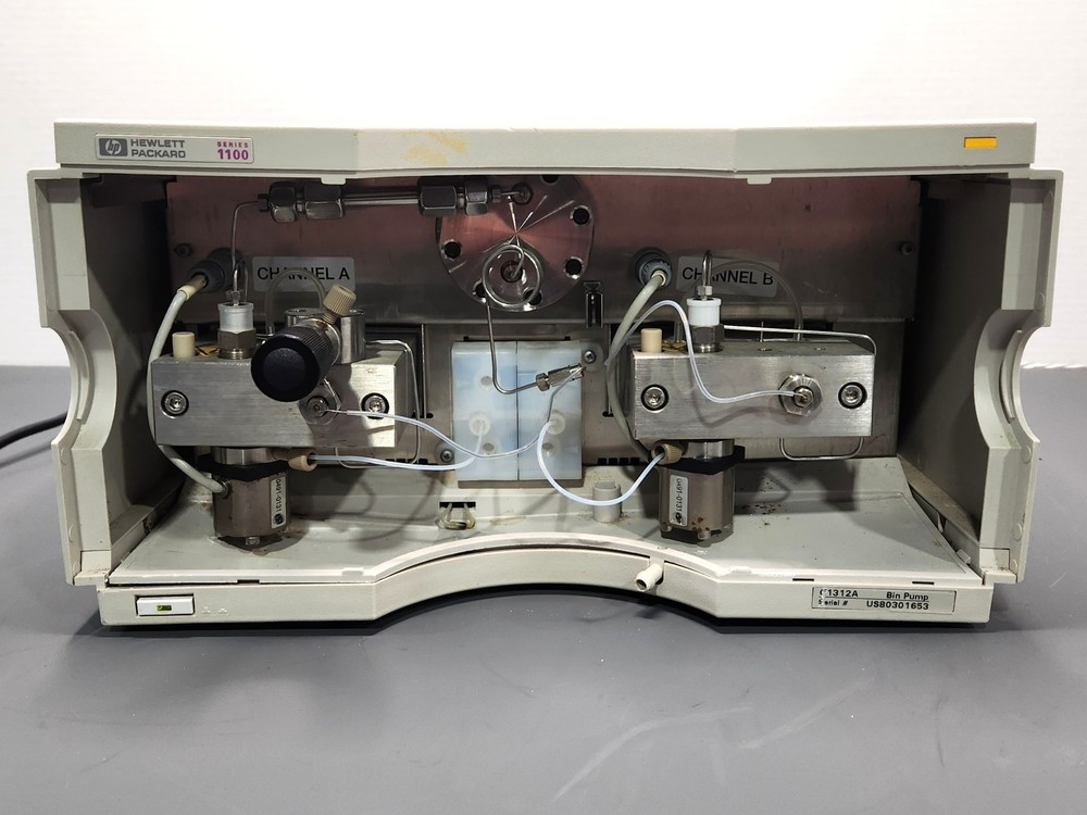 Hewlett Packard Series 1100 G1312A Binary Pump HPLC System Power Tested