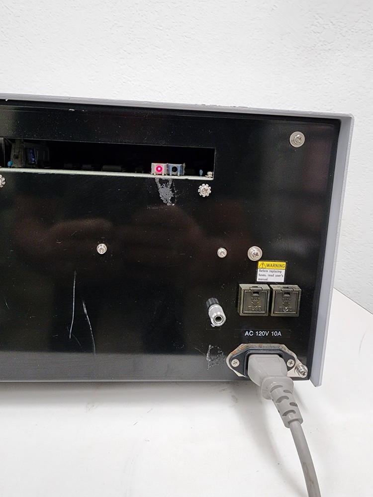 Shimadzu LC-8A Preparative Liquid Chromatography Pump Powers On