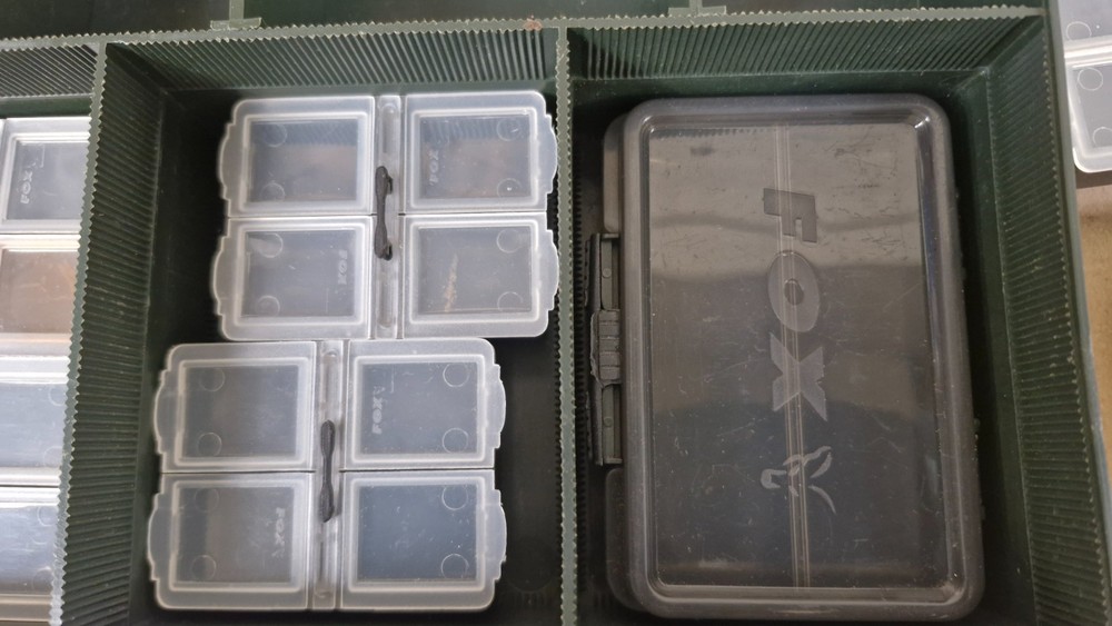 Fox Deluxe Medium Single F-Box