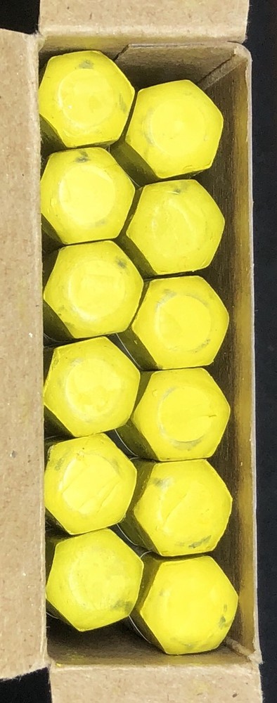 (12 Pcs) Nissen Yellow Extra Hard Lumber Crayons