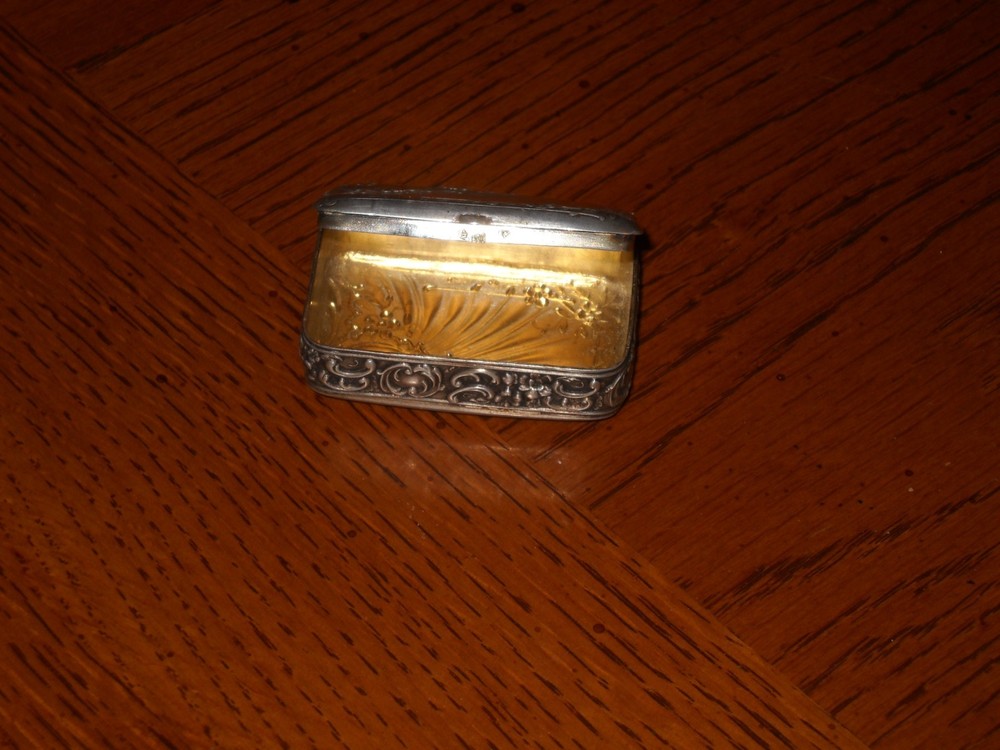 Antique silver rectangular snuff box gilt interior , 2" x 1 1/4". (read)