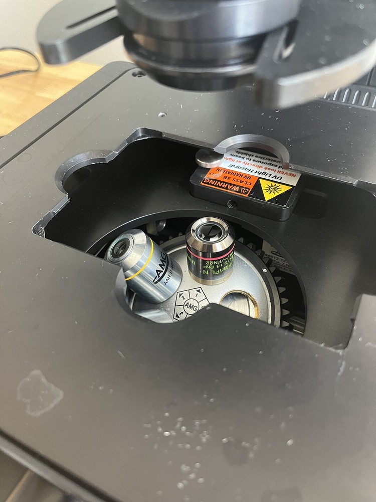 Invitrogen Life Technologies EVOS FL Digital Inverted Fluorescence Microscope