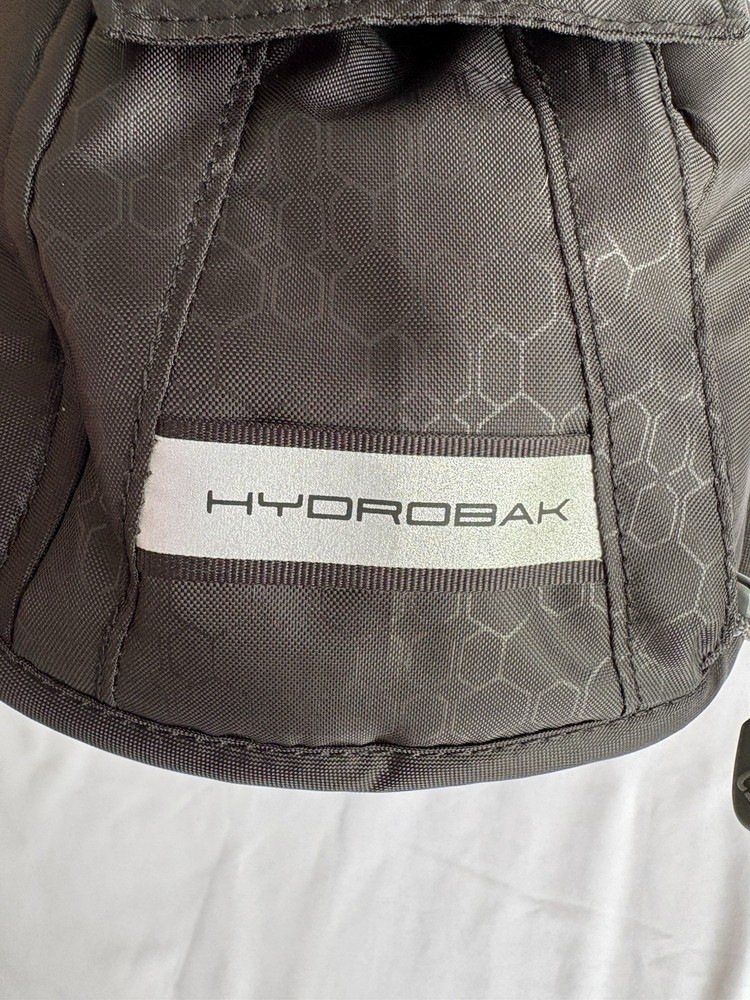 CamelBak Hydrobak Hydration Pack Backpack 50oz 1.5L Water Bladder Black