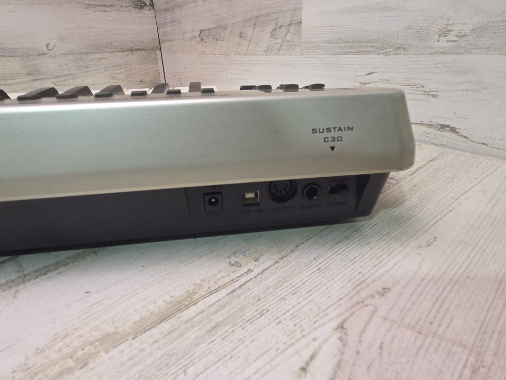 M-AUDIO EVOLUTION MK-449C MIDI Controller -- No Adapter Not Fully Tested