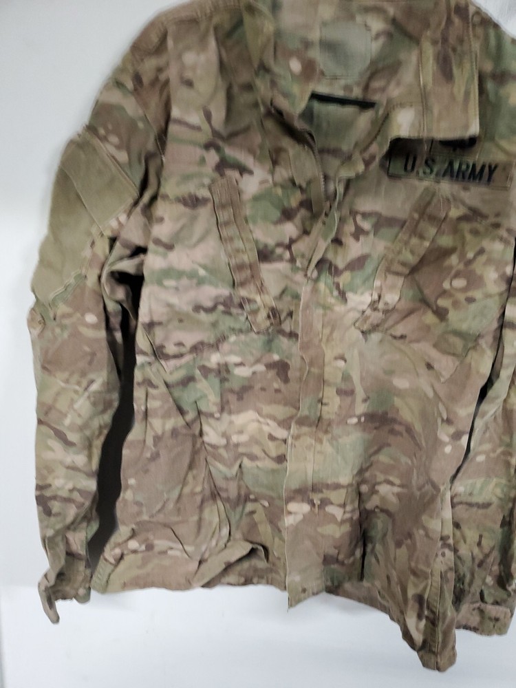 US ARMY ISSUE MULTICAM - FLAME RESISTANT Medium REGULAR jacket Faded