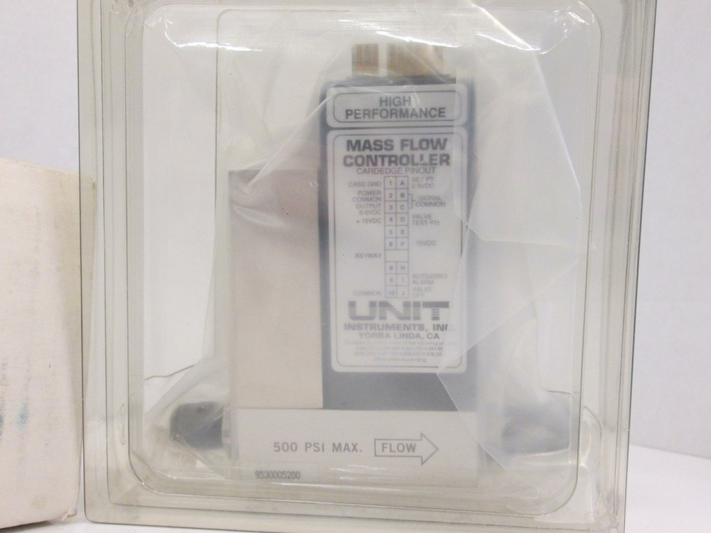 Unit UFC-1400A Mass Flow Controller MFC, He, 50 SCCM, Used