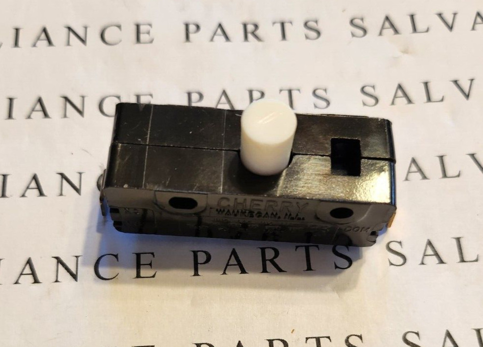 CHERRY MICRO SWITCH NORMALLY OPEN 15A 125/250VAC TESTED