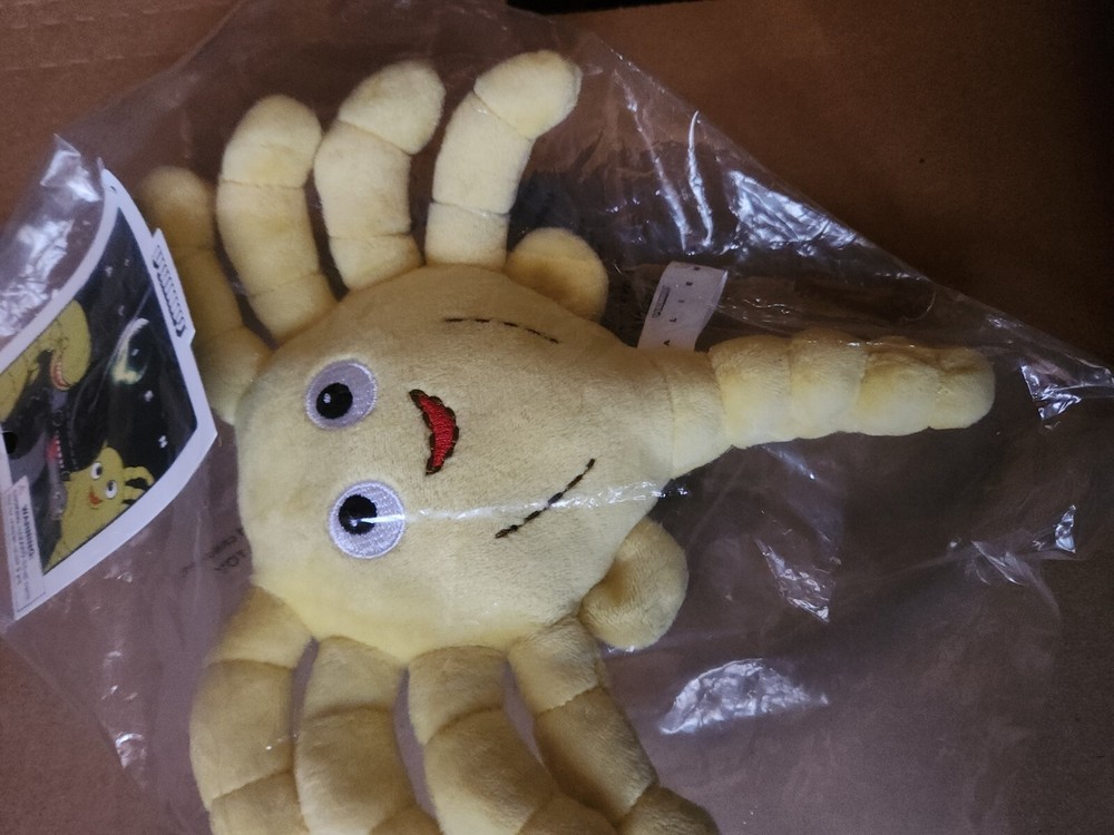 2015 Phunny Alien 8" Facehugger Plush