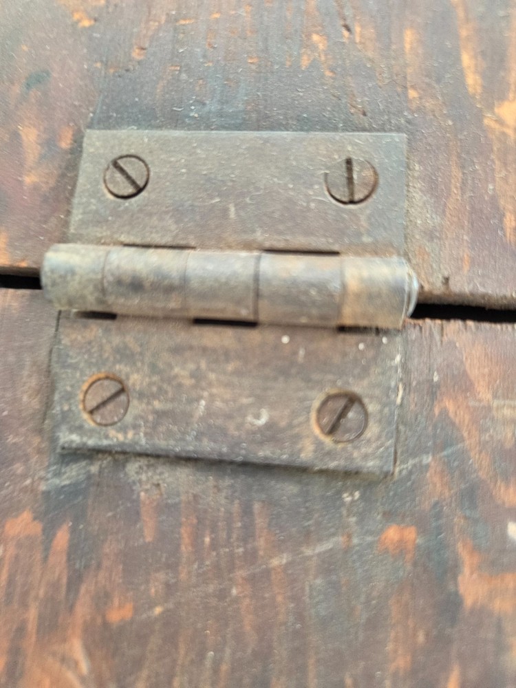 VINTAGE CARPENTER TOOL BOX