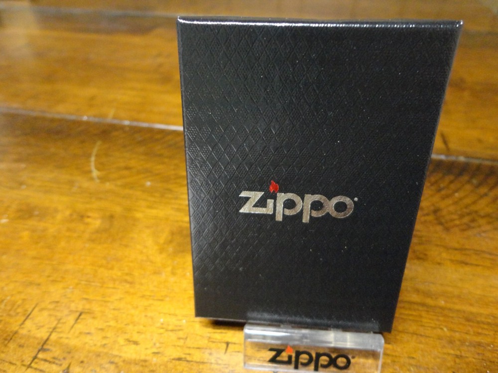 WINGS ZIPPO LIGHTER MINT IN BOX 2008