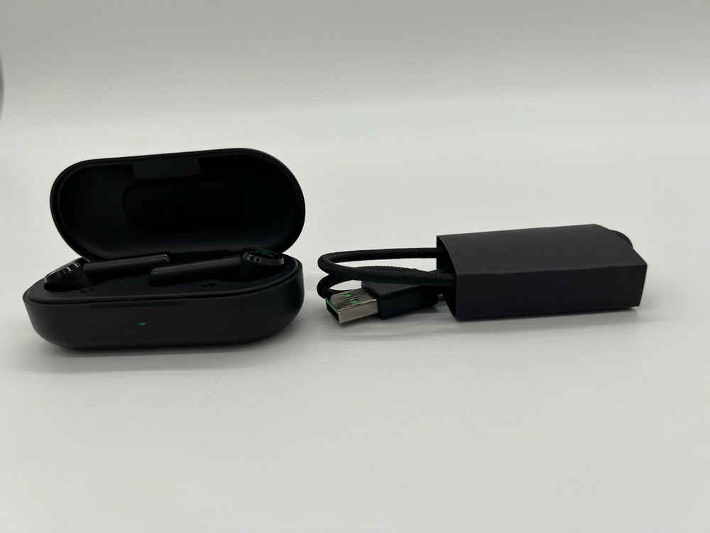 Razer Hammerhead True Wireless X Bluetooth Gaming Charging Case, Cable