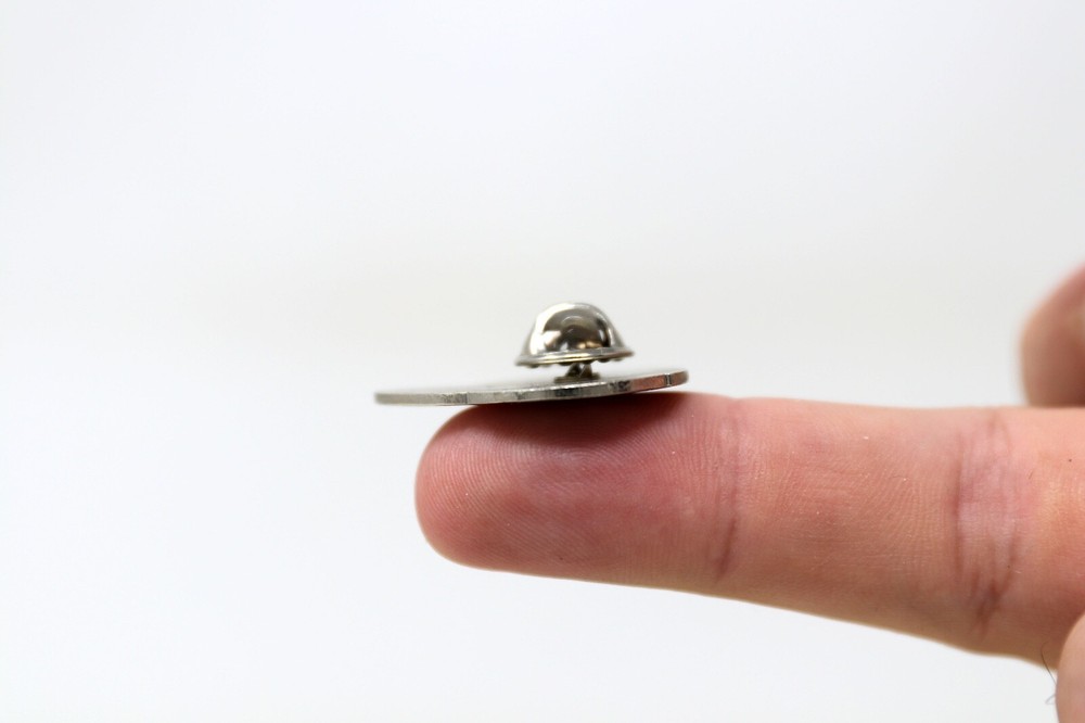 Planet Studios Silver Surfer Round Surfing Pin 1990