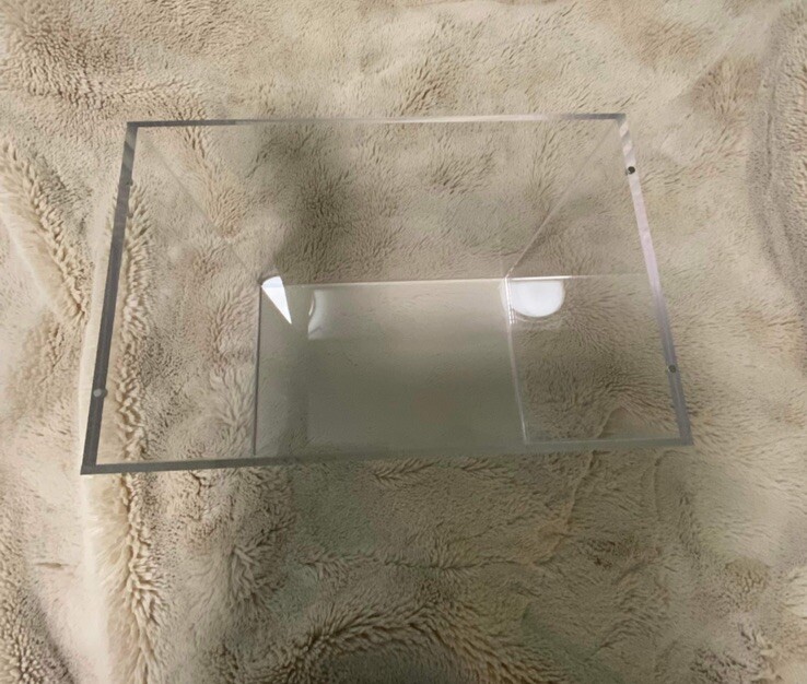 6 gallon acrylic aquarium