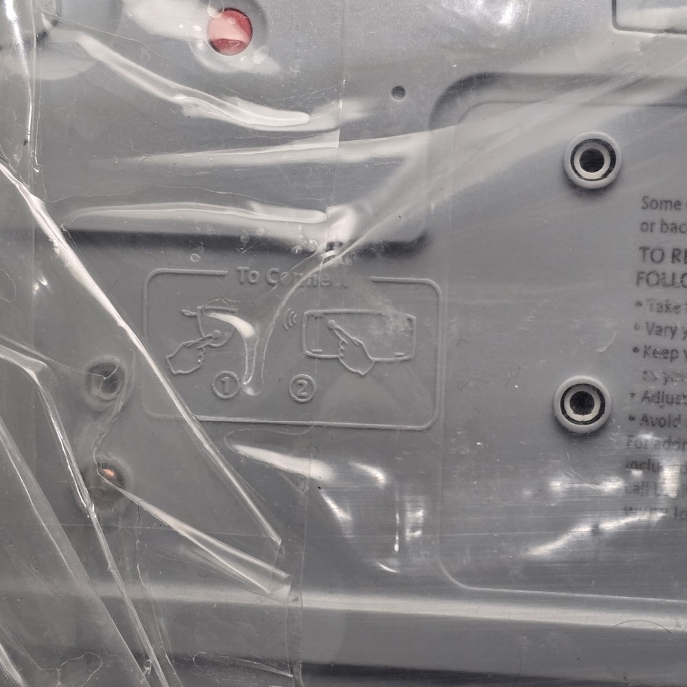 Logitech cordless Access Duo, keyboard and mouse.