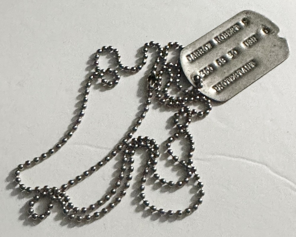 WWII USN DOG TAGS Tag w/chain Robert S. Carrow Protestant U.S. NAVY