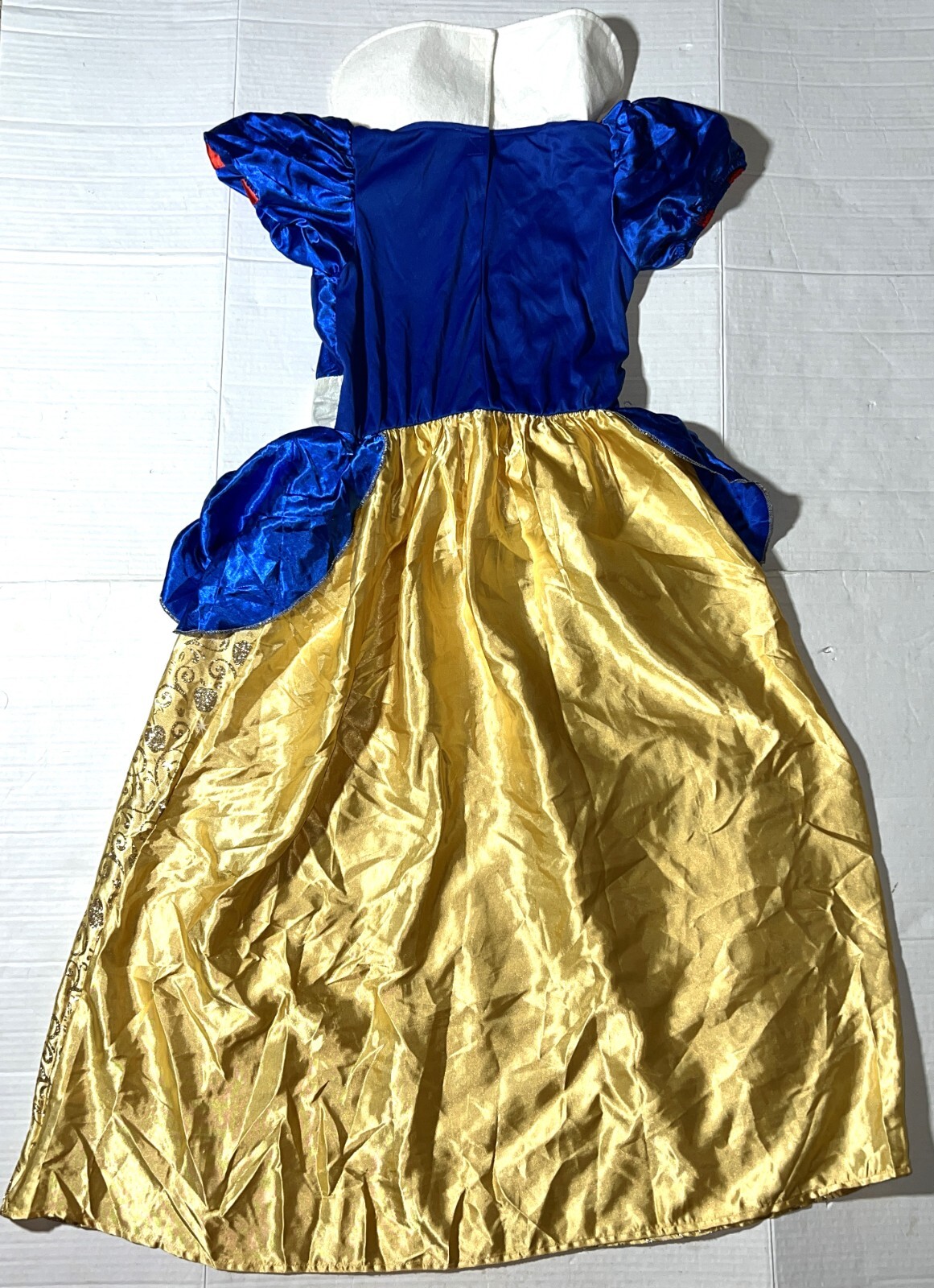 Disney Princess Snow White Halloween Dress-Up Gown Costume Child Girl M 8-10